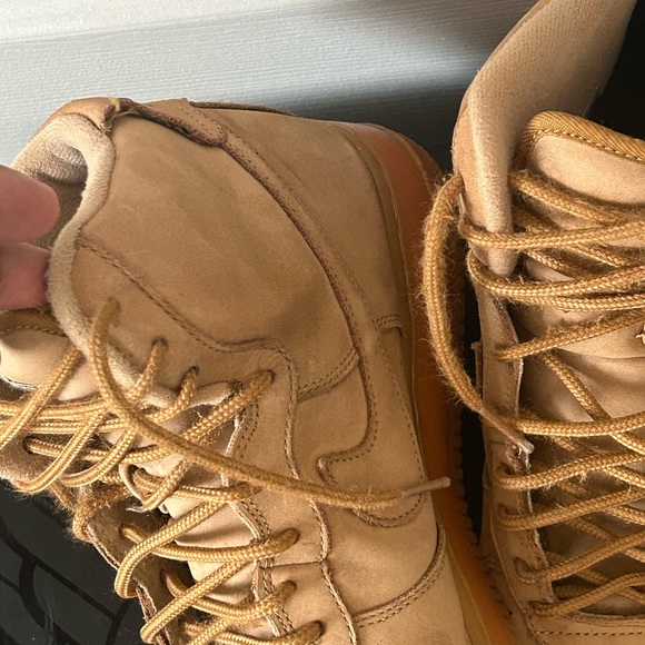 2 SHOES FOR 40$ - Picture 4 of 8